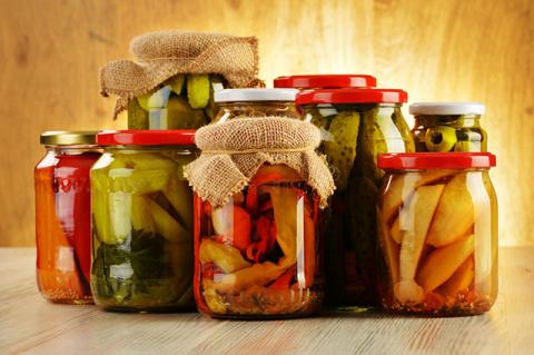 Những thực phẩm gây đau đầu bạn cần chú ý trong các bữa ăn hàng ngày - Ảnh 2.