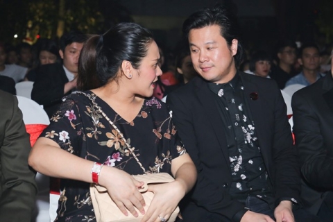 Những người vợ vừa giàu vừa giỏi đứng sau ánh hào quang của các nam nghệ sĩ Việt - Ảnh 24.