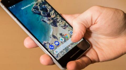 Top 11 smartphone mới làm “nóng” làng công nghệ 2018 (P1) - 1