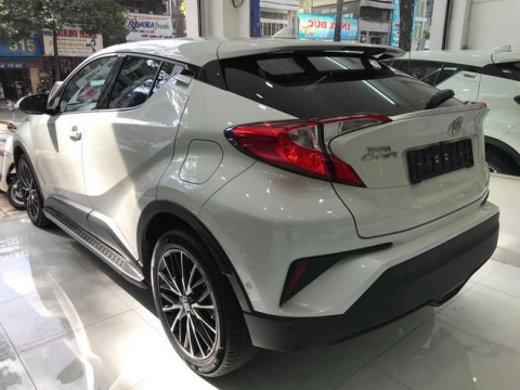 Toyota C-HR về Việt Nam với giá gần 1,8 tỷ đồng - 3