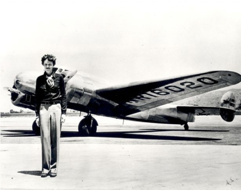 Nữ phi công nổi tiếng Amelia Earhart.