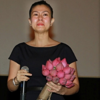 Diễn viên Kim Thư từng bật khóc khi chia sẻ về hôn nhân tan vỡ