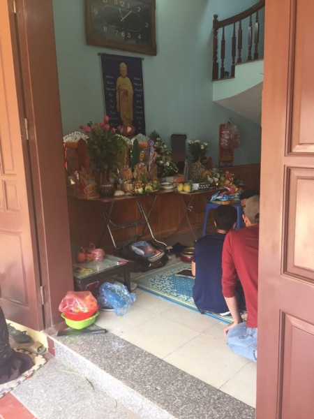 Vụ xe điên gây tai nạn thương tâm ở Hà Nội: Mẹ gãy chân nằm viện không hay biết con gái 7 tuổi đã mất