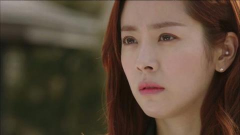 Cuộc đời tôi chẳng có việc gì suôn sẻ chỉ bởi quan niệm cứ làm thư kí thì nghiễm nhiên thành bồ của sếp - Ảnh 3.