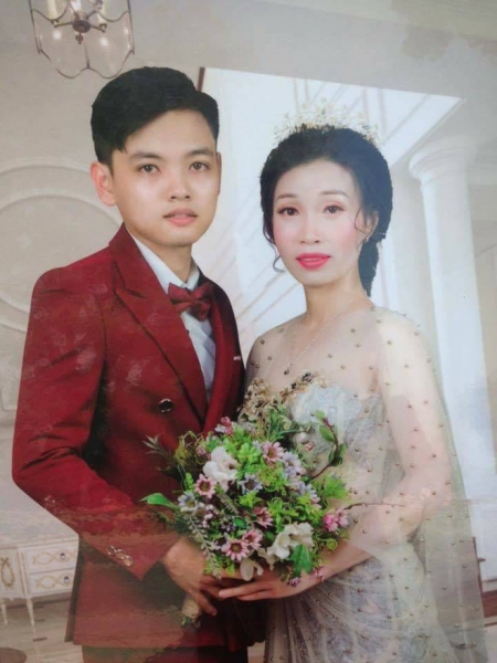 Chú rể sinh năm 2000 và cô dâu 35 tuổi: Đám cưới “chênh hơn 1 giáp” ở Hưng Yên gây xôn xao MXH - Ảnh 3.