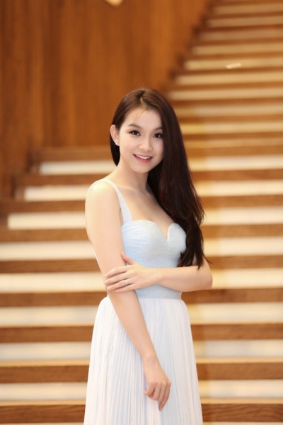 Nhan sắc và cuộc sống kín tiếng của Hoa hậu Hoàn vũ Việt Nam đầu tiên sau 10 năm đăng quang - Ảnh 10.