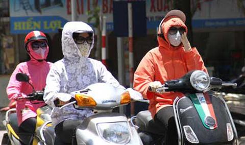 tin moi thoi tiet 7/6: ha noi nang nong gay gat 36 do, bao so 2 do bo trung quoc - 1