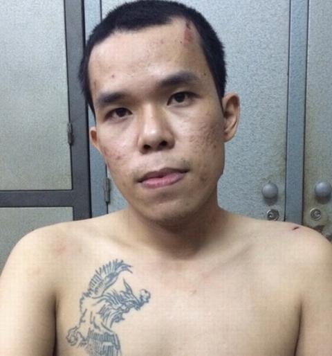 Bắt khẩn cấp đối tượng đâm chết bạn nhậu của cha