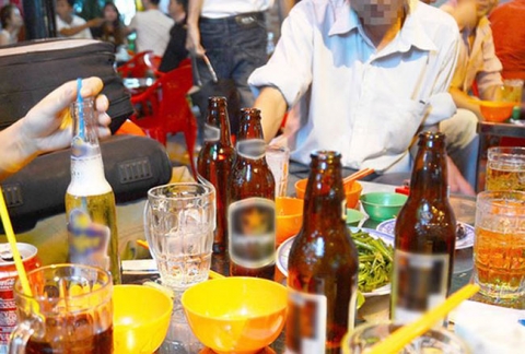 Lượng tiêu thụ rượu bia tại Việt Nam đứng thứ 3 châu Á - 1