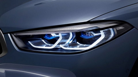 BMW 8 Series Coupe 2019 chính thức ra mắt: Động cơ mạnh mẽ và đẹp sắc sảo - 9
