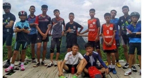 Giải cứu đội bóng Thái Lan: Một cậu bé đang gặp vấn đề sức khỏe - 2