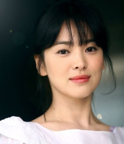 son-tung-m-tp-thich-song-hye_kyo-hinh-anh_rqam