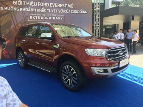 Ford Everest hoàn toàn mới đã có mặt tại Việt Nam, giá dự kiến từ 850 triệu đồng - 2