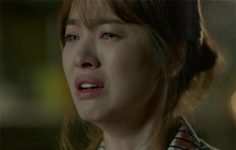 Cứ dăm ngày chồng lại lôi vợ ra đánh đập nhưng cô không dám ly hôn, nguyên nhân là vì thế này - Ảnh 2. Cứ dăm ngày chồng lại lôi vợ ra đánh đập nhưng cô không dám ly hôn, nguyên nhân là vì thế này - Ảnh 2.