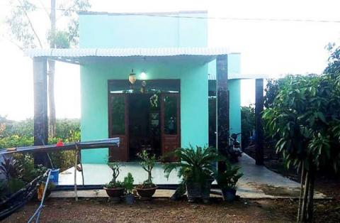 Nghỉ lễ về thăm chồng, người phụ nữ tử vong với nhiều vết đâm - 1