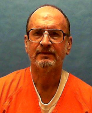 Tên sát nhân đa nghi sa lưới vì sở thích ăn kem trong siêu thị - 2