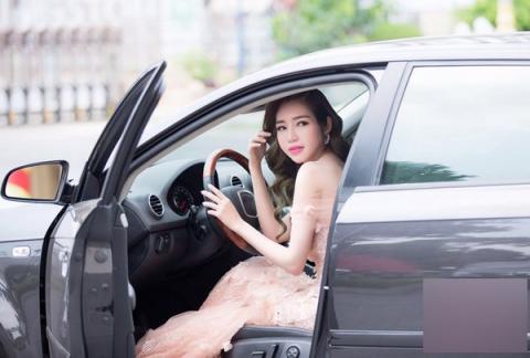 Các hot mom đình đám Elly Trần, Huyền Baby giàu cỡ nào?-4