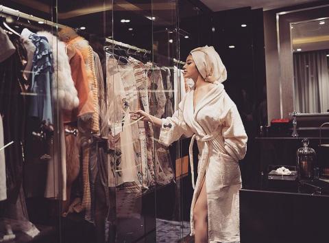 Các hot mom đình đám Elly Trần, Huyền Baby giàu cỡ nào?-6