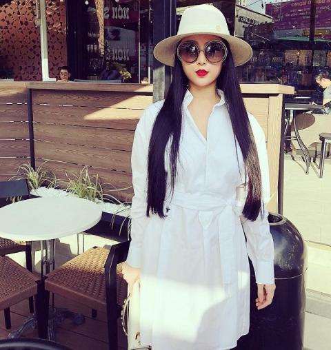 Các hot mom đình đám Elly Trần, Huyền Baby giàu cỡ nào?-8