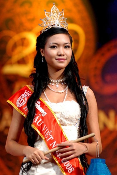 Hoa hậu Việt Nam 2008 - Thùy Dung: Chiếc vương miện năm 18 tuổi không đổi được 10 năm lạc lõng giữa showbiz - Ảnh 1.