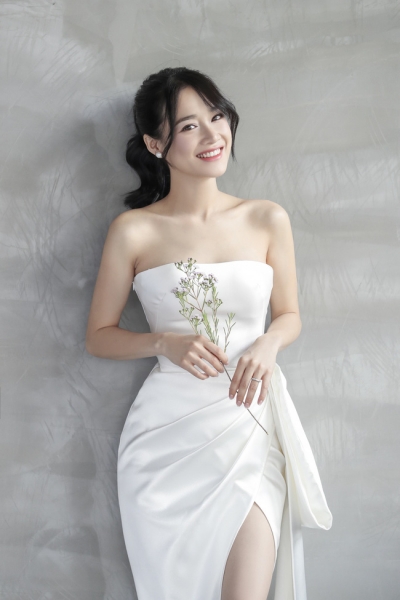 Sau bao lần chờ đợi, bộ ảnh cưới tuyệt đẹp của Nhã Phương - Trường Giang cũng đã được hé lộ  - Ảnh 5.