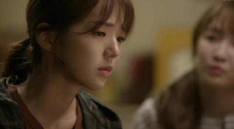 Chuyện lạ vợ tiếp tay cho bạn thân quyến rũ chồng nhưng đằng sau lại là một kế sách hoàn hảo Chuyện lạ vợ tiếp tay cho bạn thân quyến rũ chồng nhưng đằng sau lại là một kế sách hoàn hảo