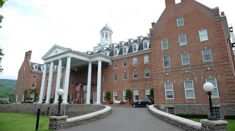 10 địa điểm ma ám hấp dẫn nhất nước Mỹ - 1