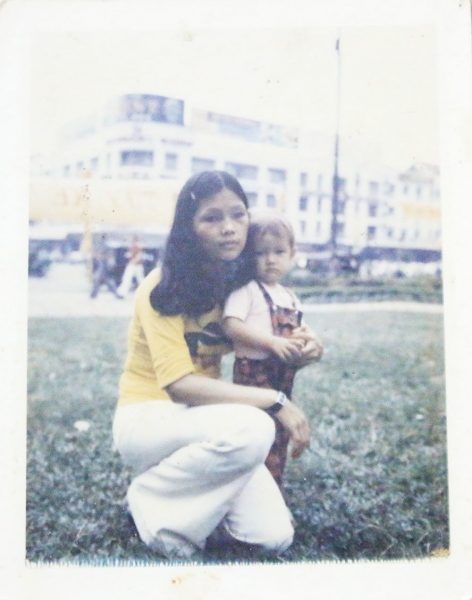 Nghĩ con đi Mỹ sung sướng, người mẹ Sài Gòn 43 năm ân hận đi tìm