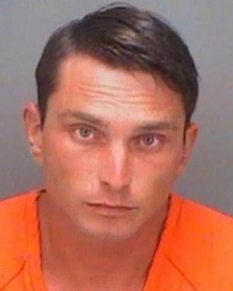 Mỹ: Giết con của vợ chỉ vì không muốn thay bỉm