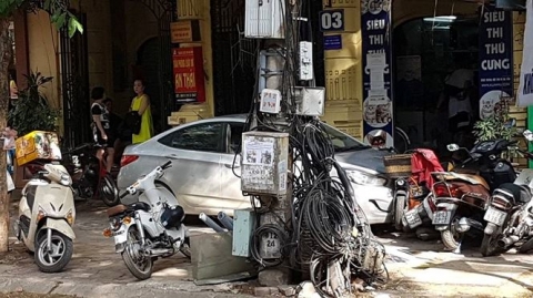 Nam sinh cấp 3 lái ô tô gây tai nạn liên hoàn ở Hà Nội - 2
