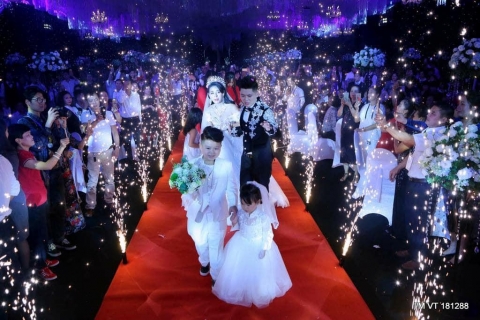 Chân dung cô dâu 2 con trong đám cưới 4 tỷ rúng động Thái Nguyên - 1