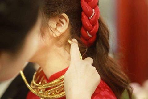 co-dau-nhan-cua-hoi-mon-khung-nhat-nam-6