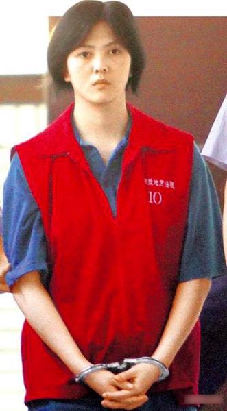 Vụ án rúng động Đài Loan: Nữ sát thủ máu lạnh giết chồng, mẹ chồng và cả mẹ ruột chỉ vì nghiện cờ bạc - Ảnh 3. Vụ án rúng động Đài Loan: Nữ sát thủ máu lạnh giết chồng, mẹ chồng và cả mẹ ruột chỉ vì nghiện cờ bạc - Ảnh 3.