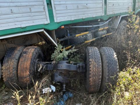 vu tai nạn 3 chị em tủ vong o gia lai: xe tai còn hạn kiẻm dịnh hinh anh 1