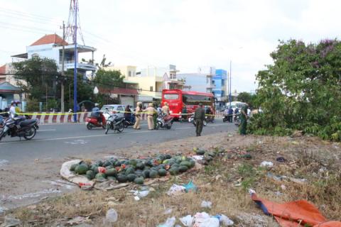 Vụ nam thanh niên bị xe Ford Ranger tông chết: Mới đi bán dưa hấu ngày đầu tiên, gia cảnh nghèo khó