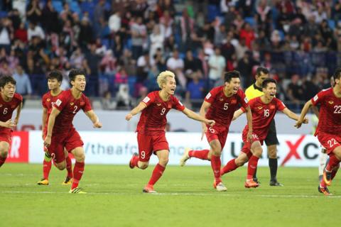 ĐT Việt Nam đụng “khổng lồ” Nhật Bản tứ kết: Choáng với dàn sao 2.136 tỷ đồng - 2