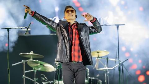 Vận đen đeo bám: Mậu tuất 2018 là năm đáng quên nhất với các SAO này - 3