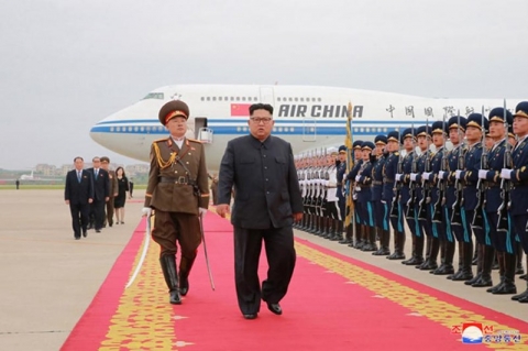 Ông Kim Jong-un sang Việt Nam sớm hơn và thăm Vịnh Hạ Long? - 1
