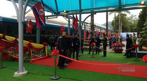 Lý do tàu bọc thép của ông Kim Jong-un chỉ dừng ga Đồng Đăng Lý do tàu bọc thép của ông Kim Jong-un chỉ dừng ga Đồng Đăng