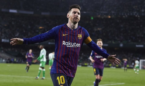 Messi lập hat-trick, Barca bỏ xa Atletico 10 điểm