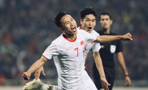 U23 Việt Nam thắng nhọc U23 Indonesia: Khi thầy Park nhận sai...