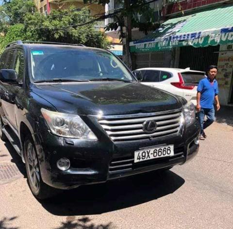 lai xe lexus 6666 dam vao dam tang khai gi truoc cong an? hinh anh 2