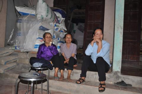 Vụ cháy cả gia đình 4 người tử vong: Hai đứa cháu của bà nó đẹp như trong tranh Vụ cháy cả gia đình 4 người tử vong: Hai đứa cháu của bà nó đẹp như trong tranh