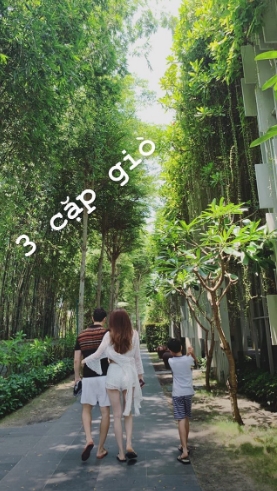 Hồ Ngọc Hà tình bể bình âu yếm bạn trai Kim Lý khi đi nghỉ ở Đà Nẵng Hồ Ngọc Hà tình bể bình âu yếm bạn trai Kim Lý khi đi nghỉ ở Đà Nẵng