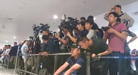 Đoàn Thị Hương rạng rỡ về Việt Nam hình ảnh 4 doan thi huong rang ro ve viet nam hinh anh 4