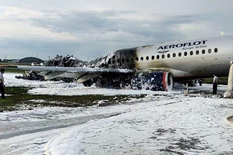 Vụ cháy máy bay Nga nhiều khả năng do lỗi phi công