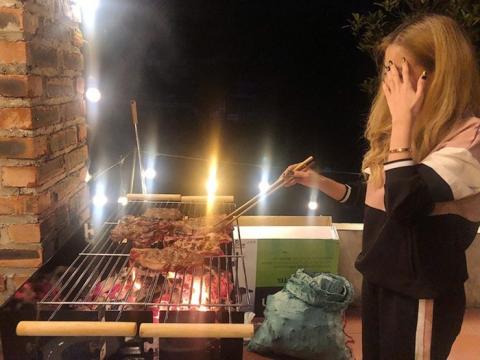 Sự thật không ngờ đằng sau tin đồn tài sản 200 tỷ của Hoàng Thùy Linh