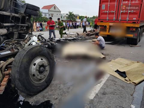 Ảnh: Hiện trường đầy ám ảnh vụ tai nạn khiến ít nhất 6 người tử vong tại Hải Dương - 13