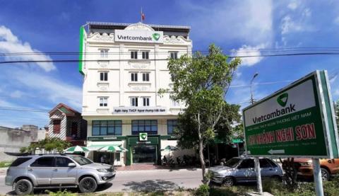 phut sinh tu doi mat voi ke cuop co sung cua bao ve ngan hang hinh anh 3