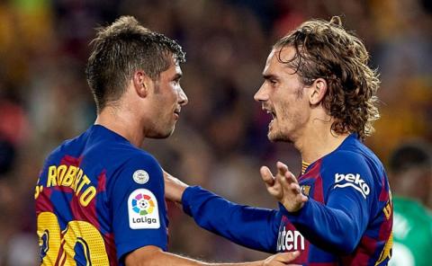 Griezmann lập cú đúp, Barca thắng trận đầu tiên ở mùa giải mới - 1 Griezmann lập cú đúp, Barca thắng trận đầu tiên ở mùa giải mới - 1